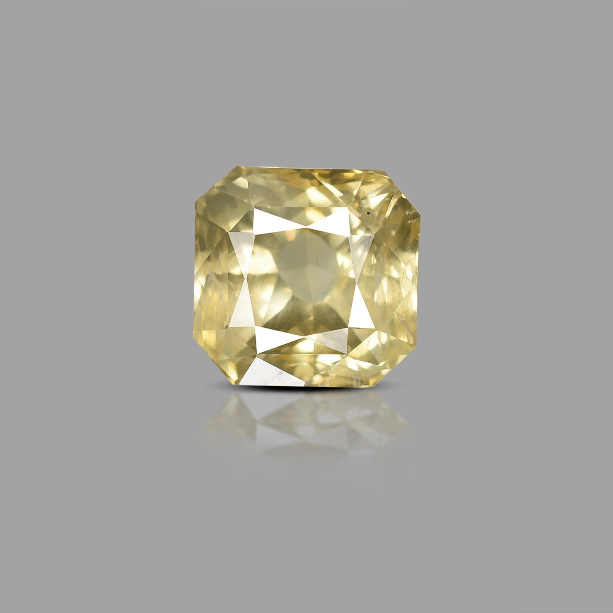 d0825-rgw-puk-341-1 9.14 carats Yellow Sapphire  ( 10.16 Ratti Pukhraj ) - Image 1