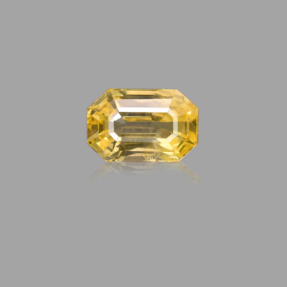 d0825-rgw-w-puk-3810-1 4.84 carats Yellow Sapphire  ( 5.38 Ratti Pukhraj ) - Image 1