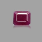5.57 carats Ruby ( 6.19 ratti Manik )