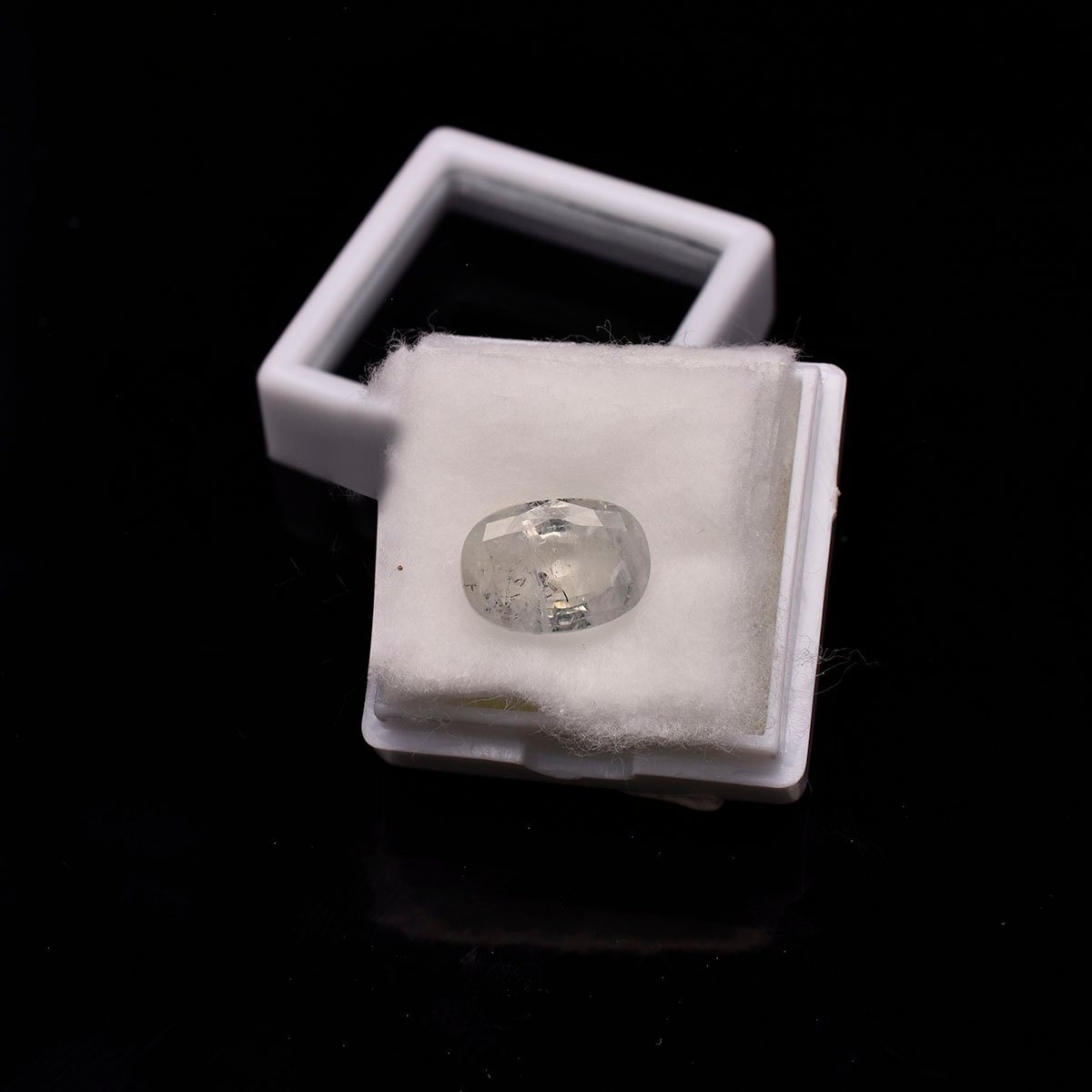 d0925-rgw-wpuk-494-6 7.45 carats White Sapphire ( 8.28 ratti Safed Pukhraj ) - Image 6