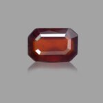 9.56 carats Hessonite ( 10.62 ratti Gomed )