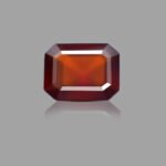 7.67 carats Hessonite ( 8.52 ratti Gomed )