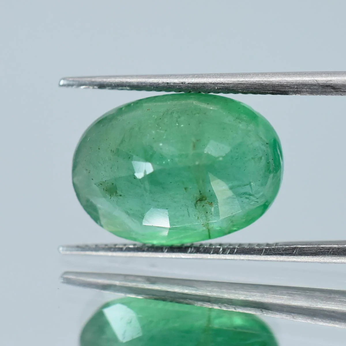 5.78 Carats Emerald ( 6.42 Ratti Panna ) - Image 3