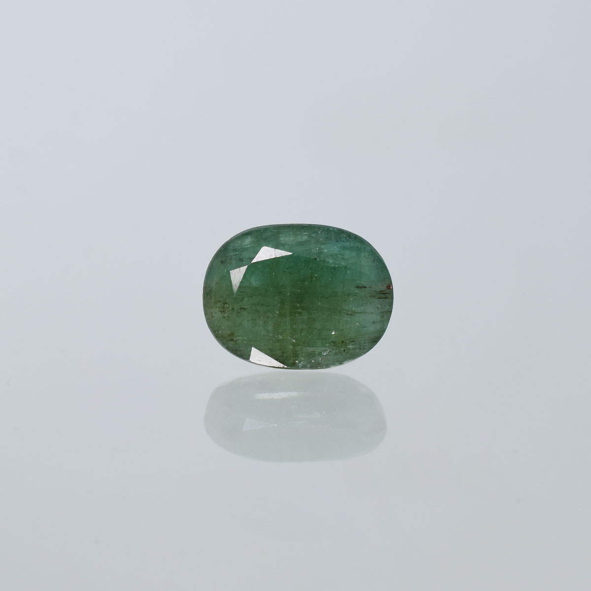 6.78 Carats Emerald ( 7.45 Ratti Panna )
