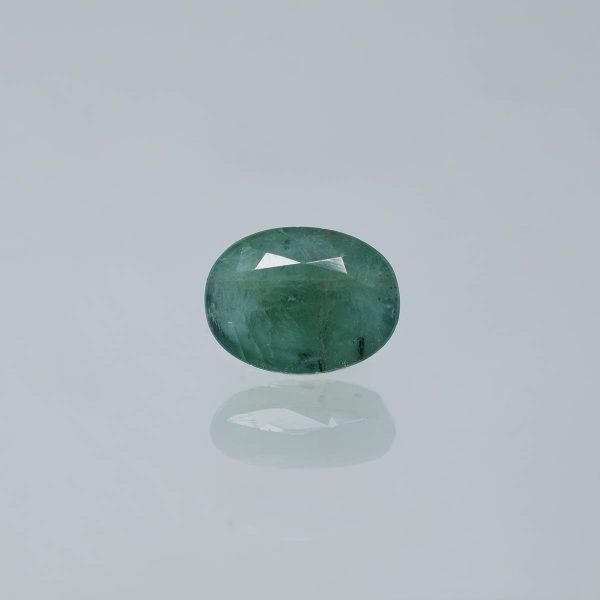 7.5 Carats Emerald ( 8.24 Ratti Panna )
