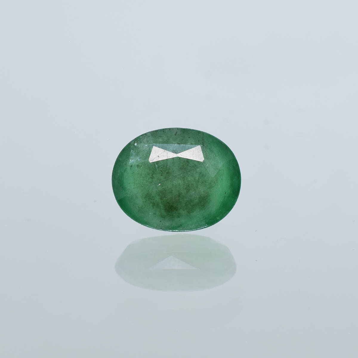8.48 Carats Emerald ( 9.32 Ratti Panna )