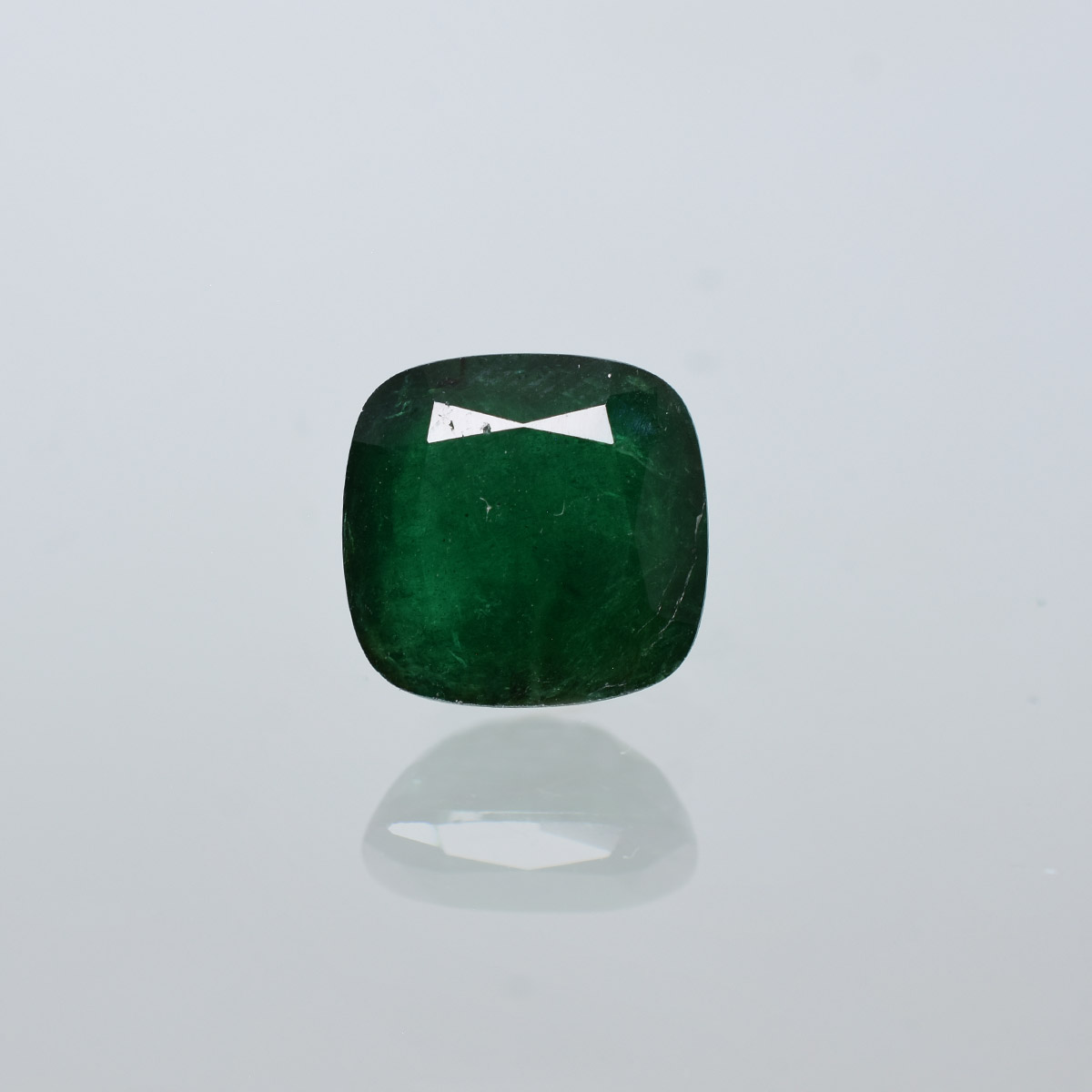 7.85 Carats Emerald ( 8.5 Ratti Panna )
