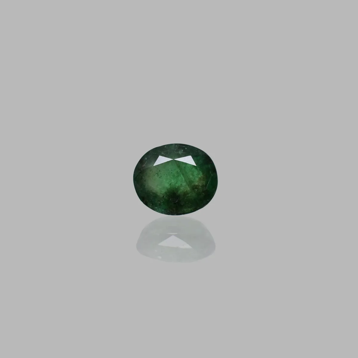 5.77 Carats Emerald ( 6.34 Ratti Panna )