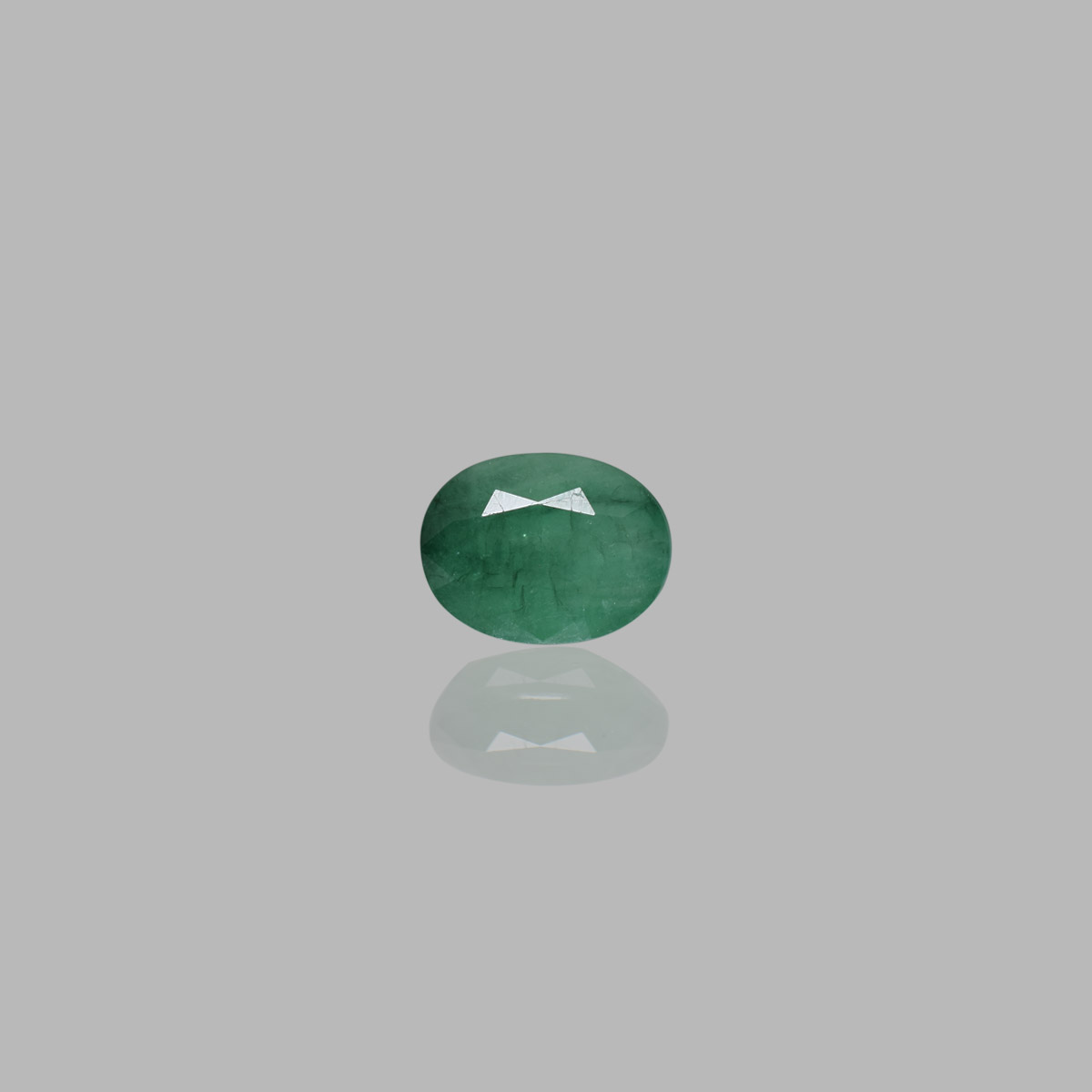 6.9 Carats Emerald ( 7.58 Ratti Panna )