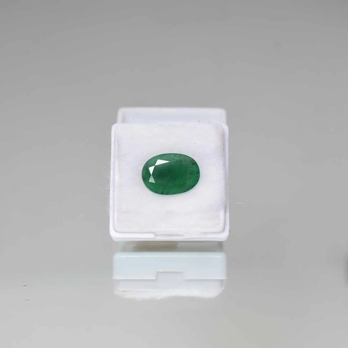 4.98 Carats Emerald ( 5.47 Ratti Panna ) - Image 5