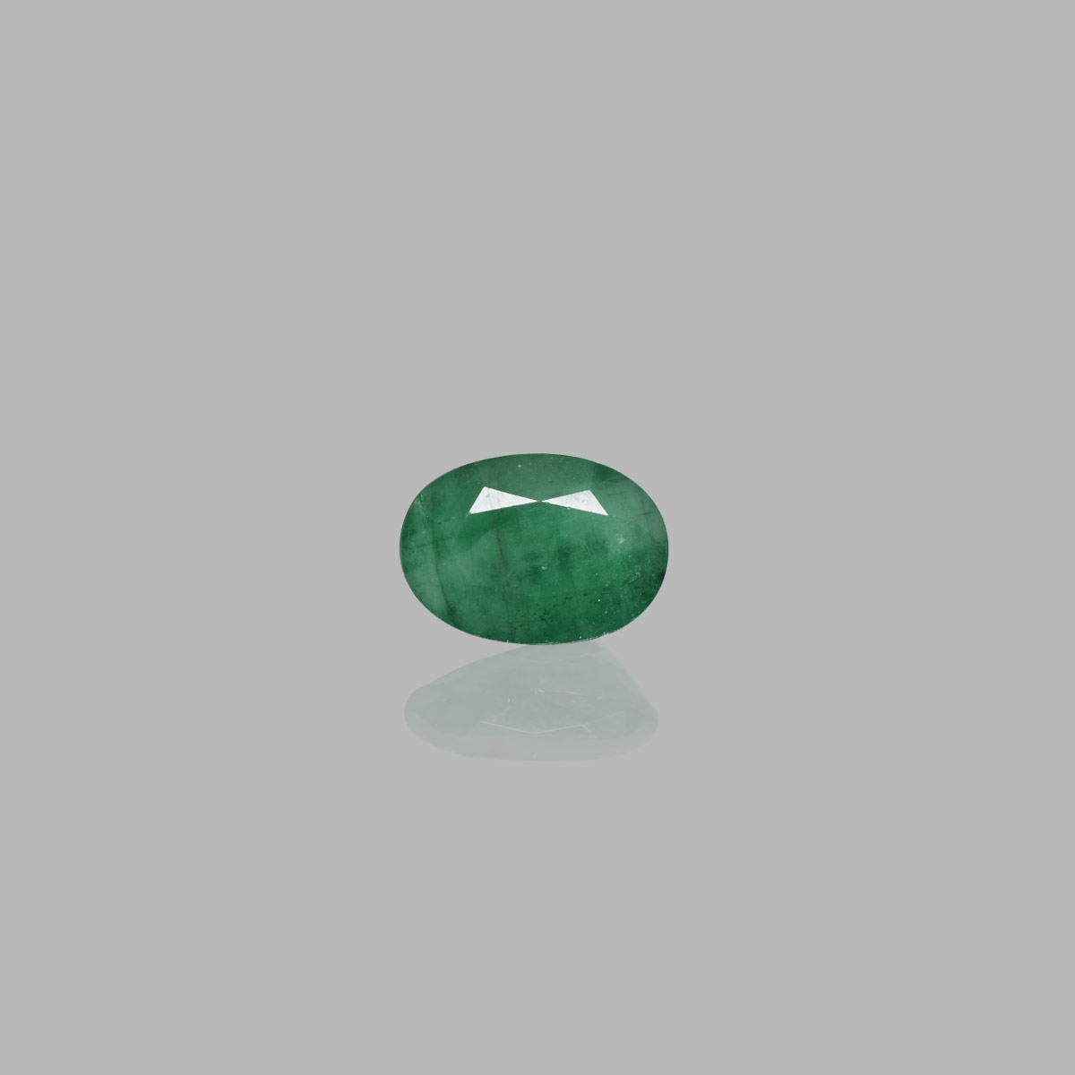 5.05 Carats Emerald ( 5.54 Ratti Panna )