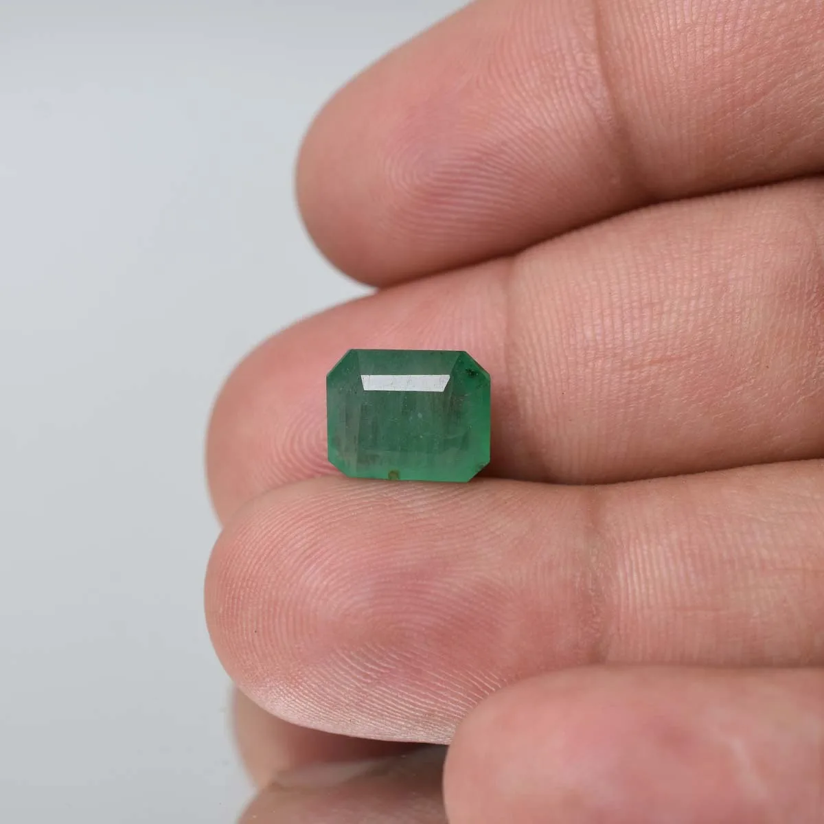 3.87 Carats Emerald ( 4.25 Ratti Panna ) - Image 4