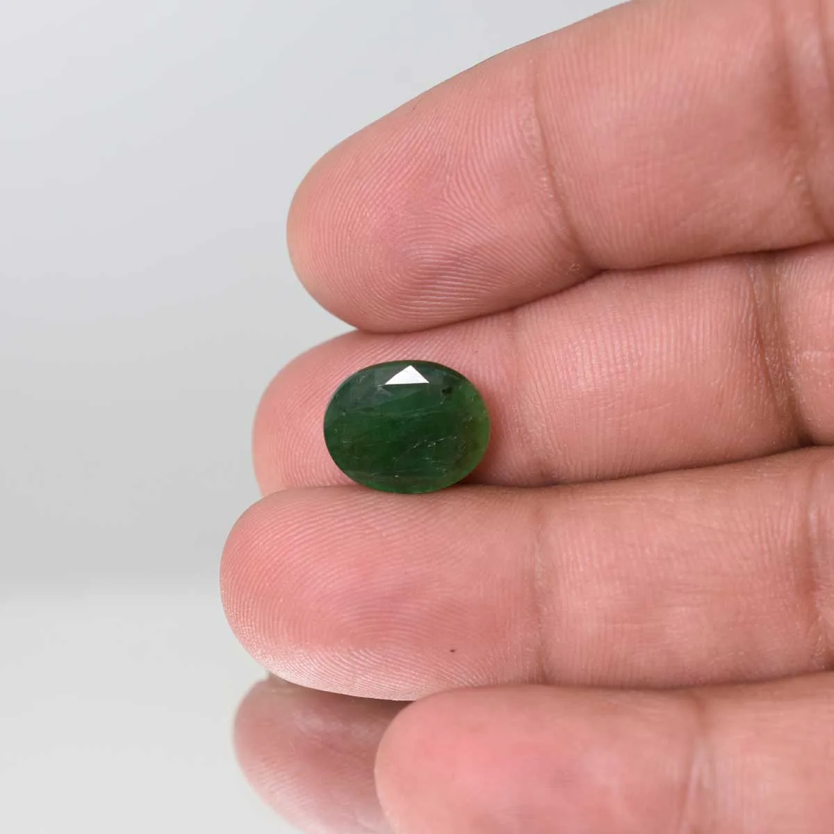 4.59 Carats Emerald ( 5.04 Ratti Panna ) - Image 4