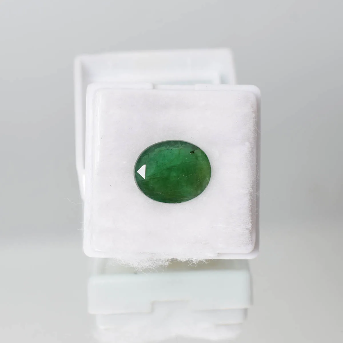 4.59 Carats Emerald ( 5.04 Ratti Panna ) - Image 5