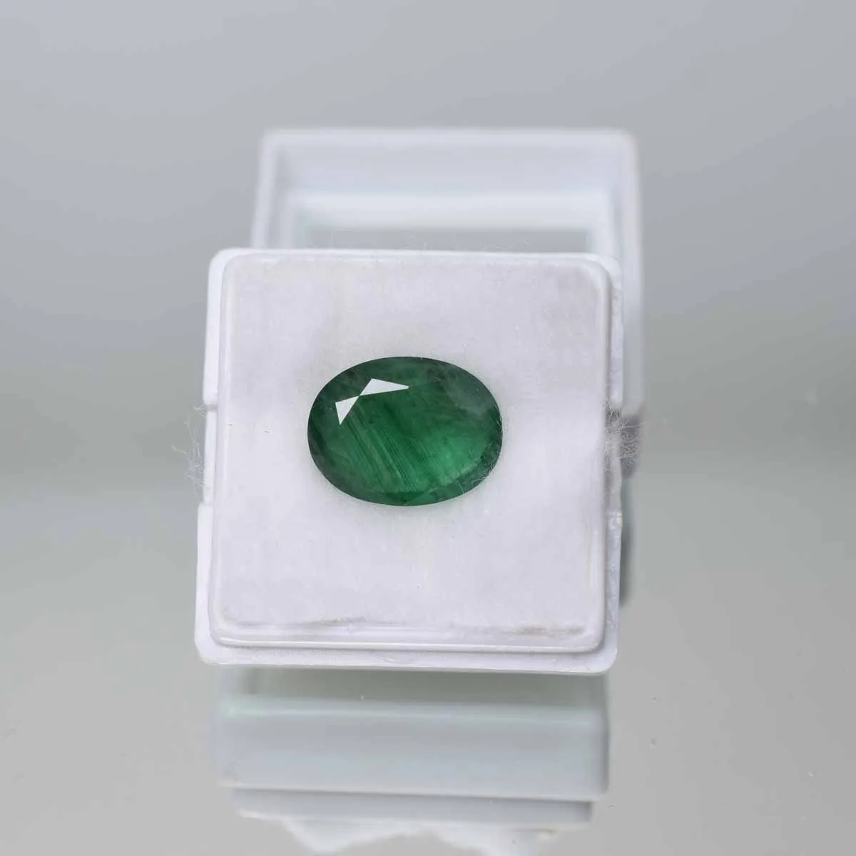 4.69 Carats Emerald ( 5.15 Ratti Panna ) - Image 5