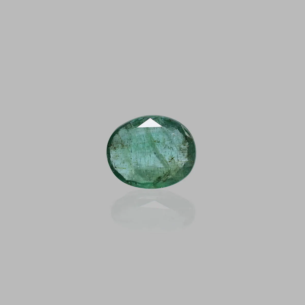 4.09 Carats Emerald ( 4.49 Ratti Panna ) 4.09 Carats Emerald ( 4.49 Ratti Panna )