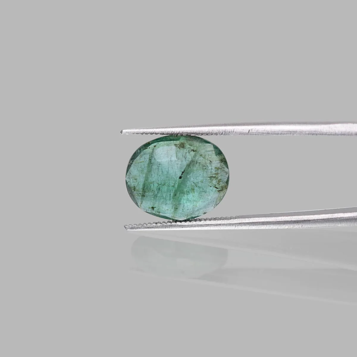 4.09 Carats Emerald ( 4.49 Ratti Panna ) - Image 3