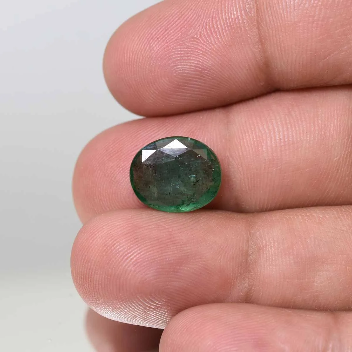 4.09 Carats Emerald ( 4.49 Ratti Panna ) - Image 4