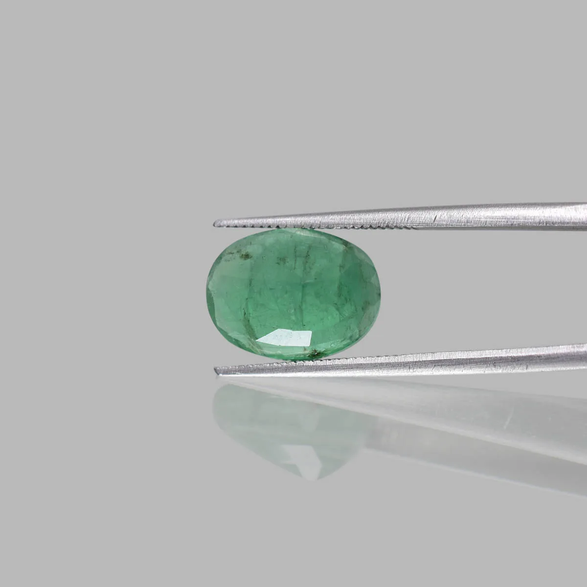4.97 Carats Emerald ( 5.46 Ratti Panna ) - Image 3