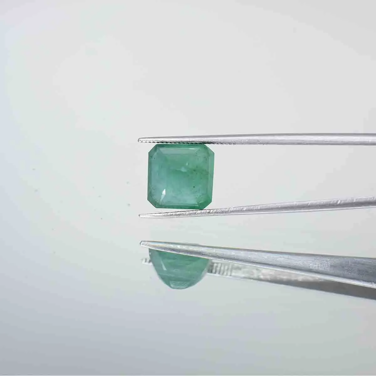 5 Carats Emerald ( 5.49 Ratti Panna ) - Image 3