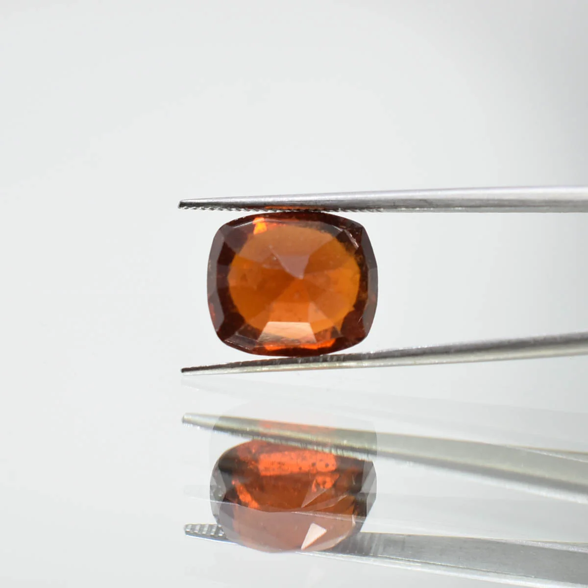 8.6 Carats Hessonite Garnet ( 9.55 Ratti Gomed ) 3