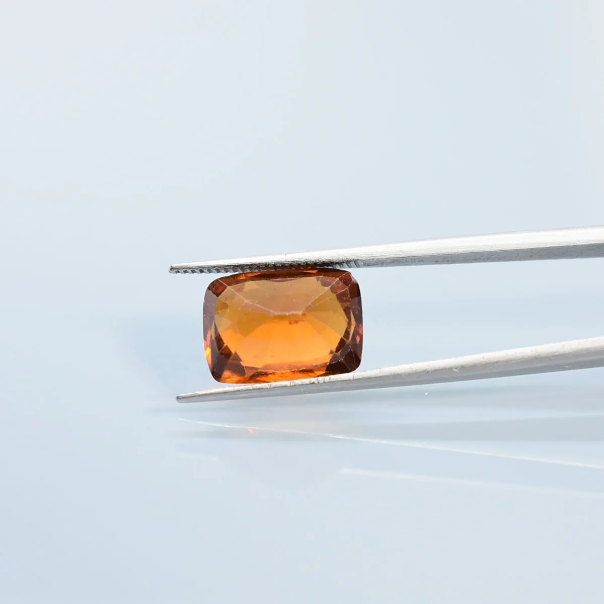 6.59 Carats Hessonite Garnet ( 7.32 Ratti Gomed ) - Image 3