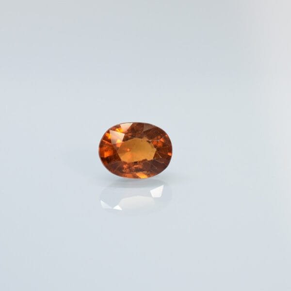 7.47 Carats Hessonite Garnet ( 8.3 Ratti Gomed )