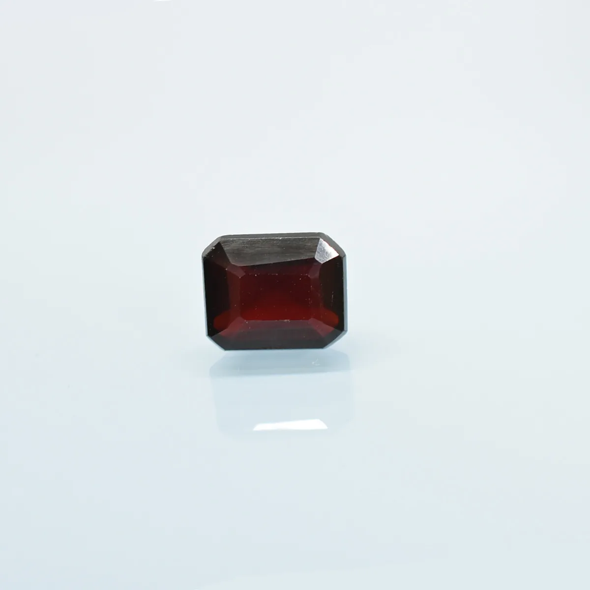 6.51 Carats Hessonite Garnet ( 7.23 Ratti Gomed ) - Image 1