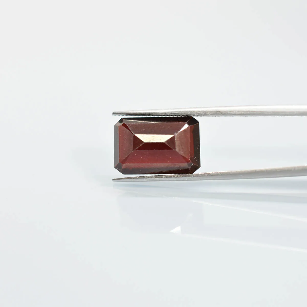 7.95 Carats Hessonite Garnet ( 8.83 Ratti Gomed ) - Image 3