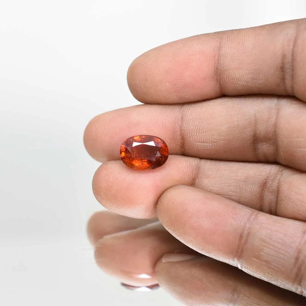 5.63 Carats Hessonite Garnet ( 6.25 Ratti Gomed ) - Image 3