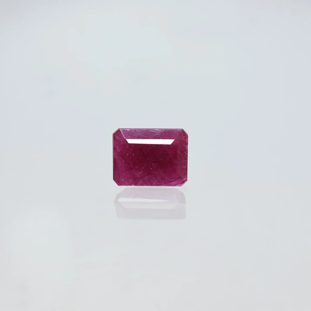 12.21 Carats Ruby ( 13.57 Ratti Manik ) 12.21 Carats Ruby ( 13.57 Ratti Manik )