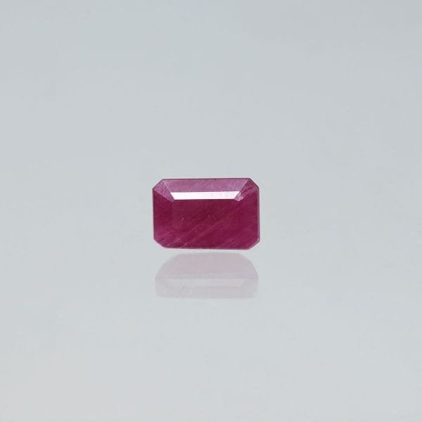 4.1 Carats Ruby ( 4.56 Ratti Manik )