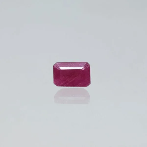 4.1 Carats Ruby ( 4.56 Ratti Manik )