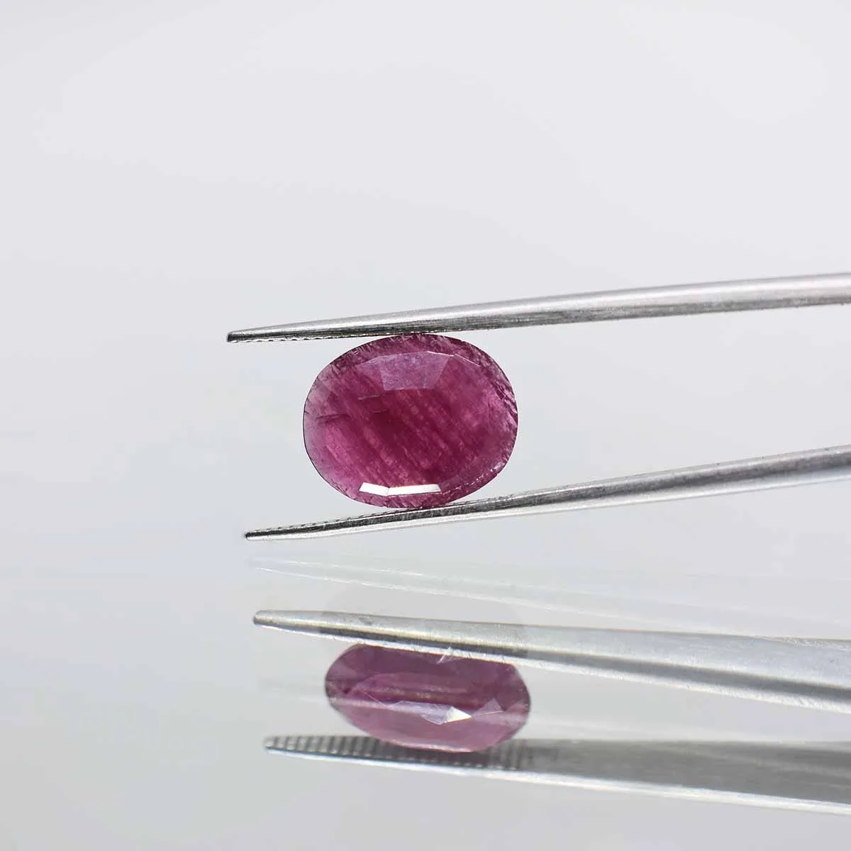 3.26 Carats Ruby ( 3.62 Ratti Manik ) - Image 3