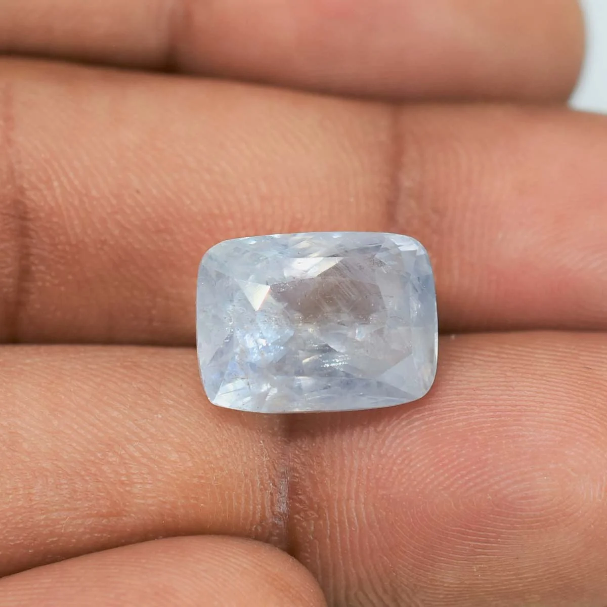10.1 Carats Blue Saphhire ( 11.22 Ratti Neelam ) 4