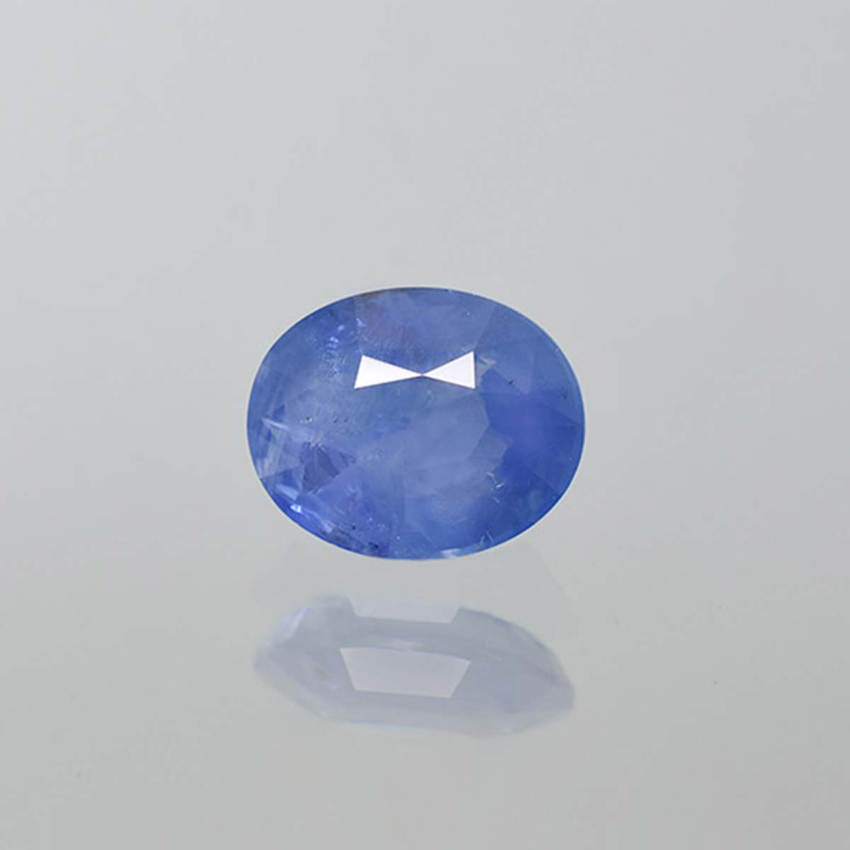 13.28 Carats Blue Sapphire ( 14.76 Ratti Neelam )