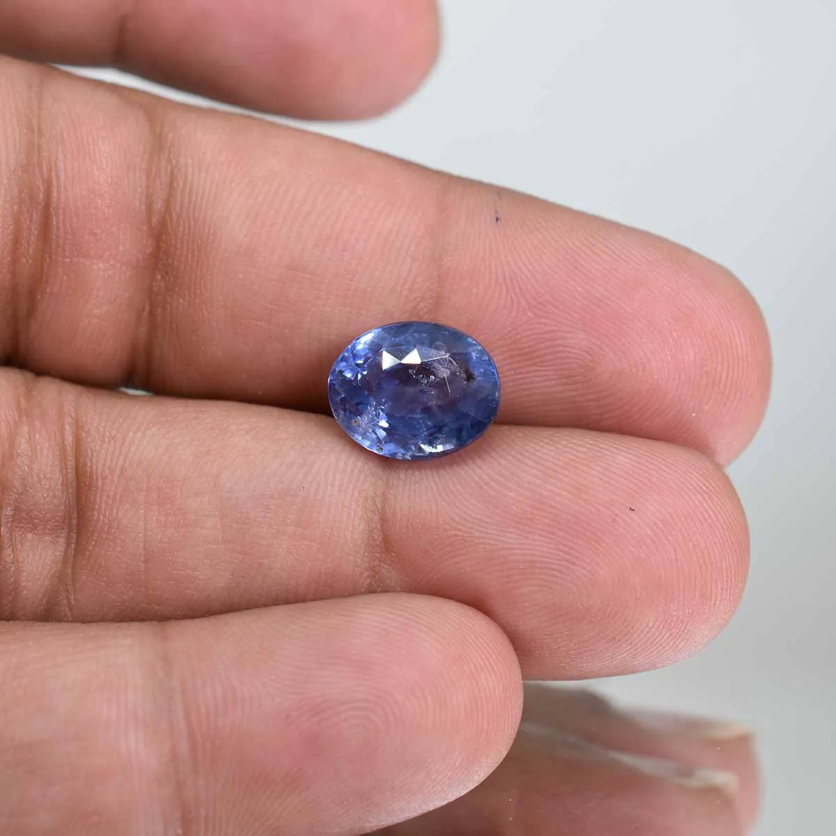 7.43 Carats Blue Sapphire ( 8.26 Ratti Neelam ) - Image 4