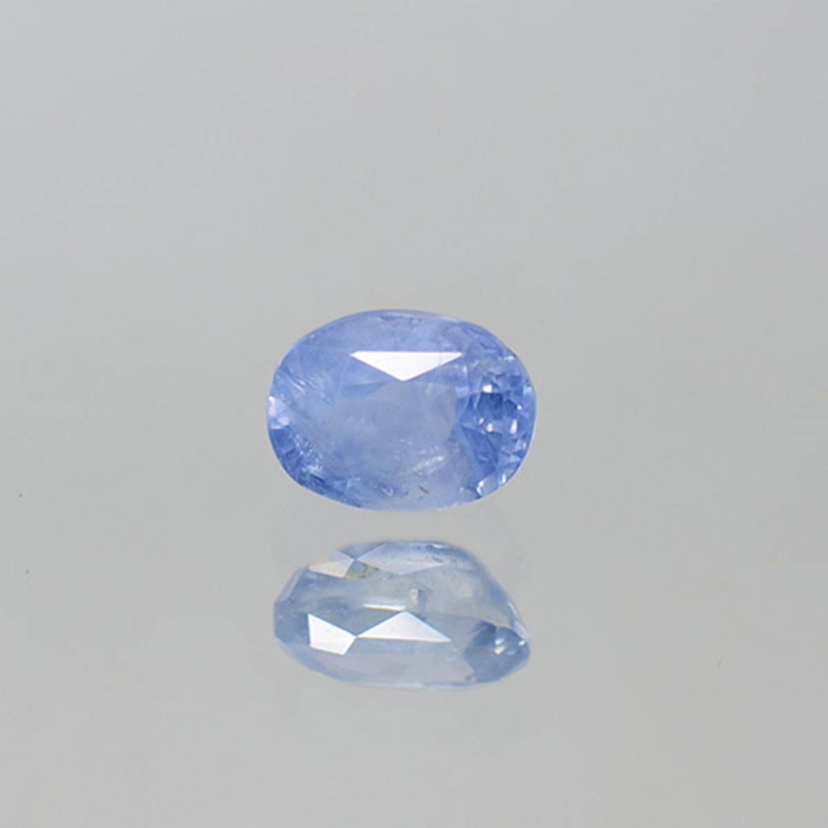7.79 Carats Blue Sapphire ( 8.66 Ratti Neelam )