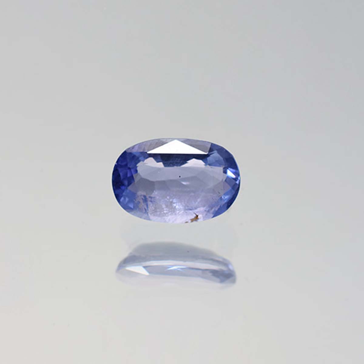 4.85 Carats Blue Sapphire ( 5.39 Ratti Neelam )
