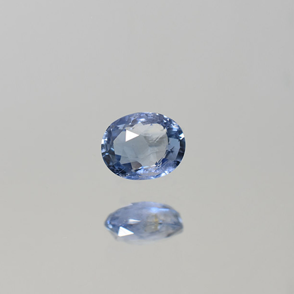 4.93 Carats Blue Sapphire ( 5.48 Ratti Neelam )