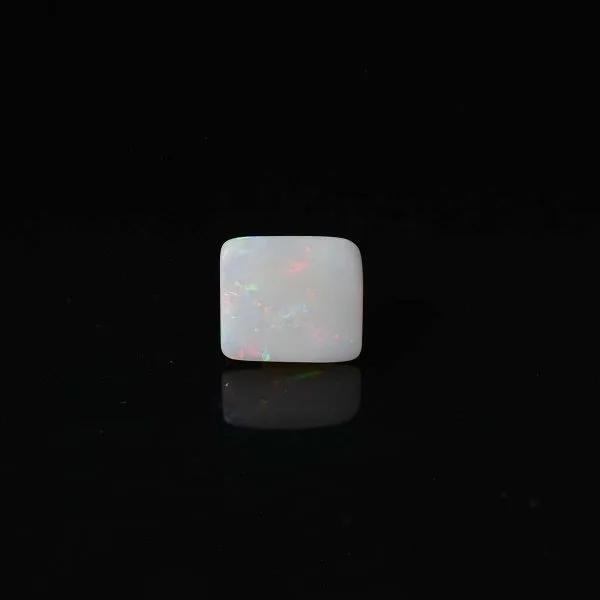 4.81 Carats Opal ( 5.34 Ratti Dudhiya Patthar )