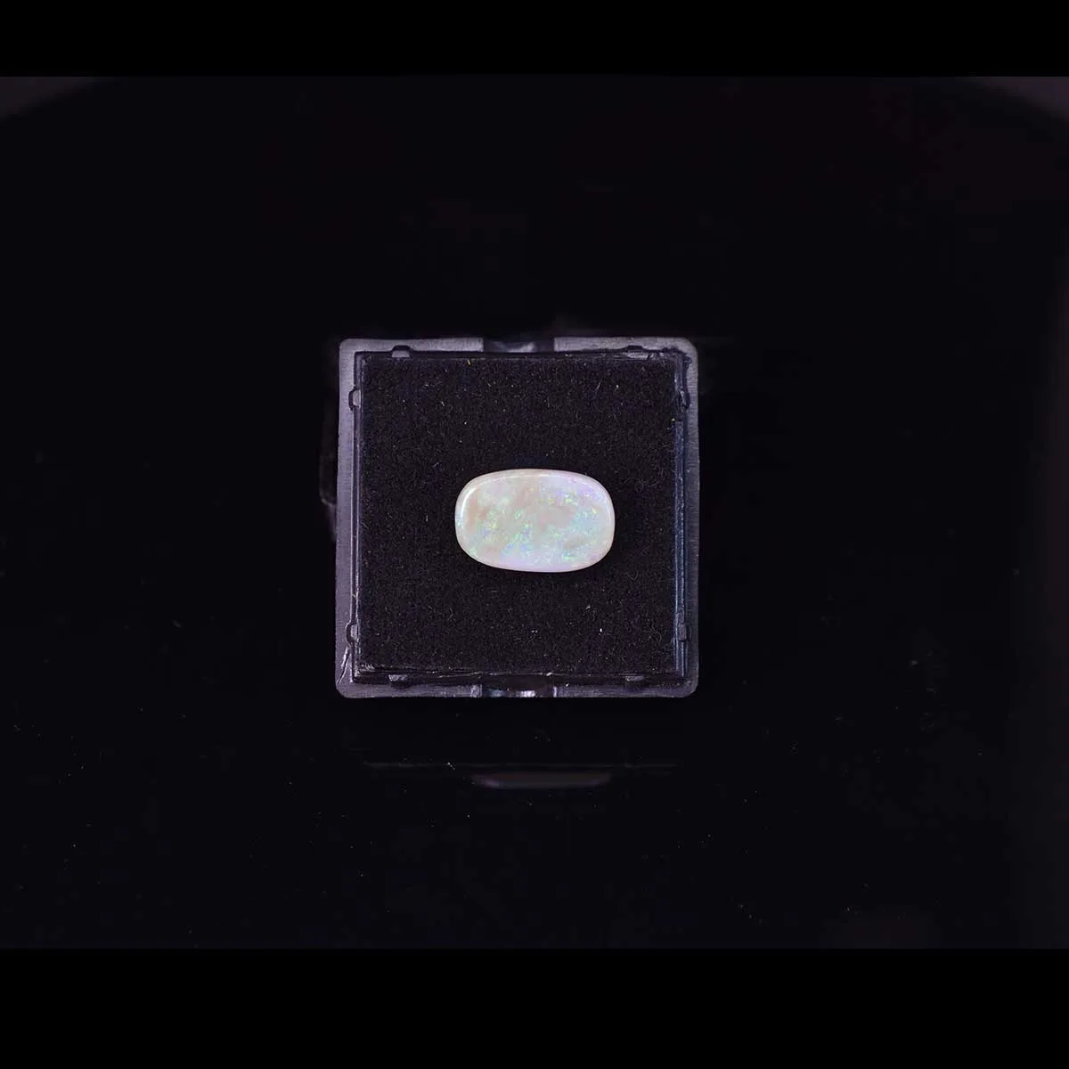 8.46 Carats Opal ( 9.4 Ratti Dudhiya Patthar ) - Image 5