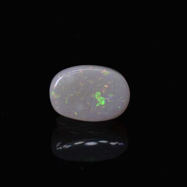 10.56 Carats Opal ( 11.73 Ratti Dudhiya Patthar )