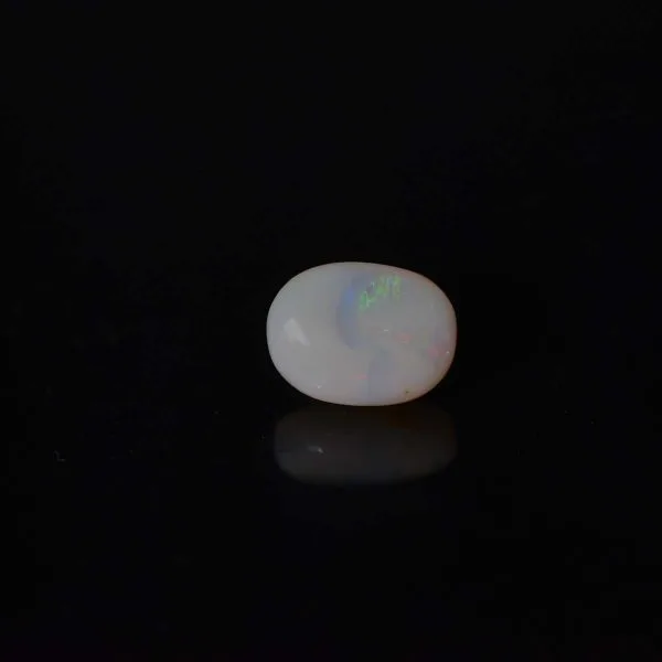 7.4 Carats Opal ( 8.22 Ratti Dudhiya Patthar )