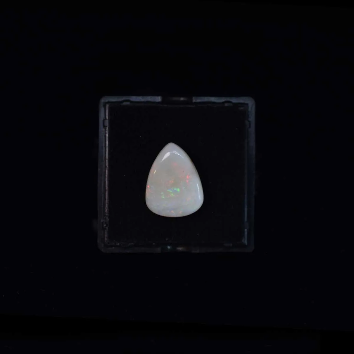 8.72 Carats Opal ( 9.69 Ratti Dudhiya Patthar ) - Image 5