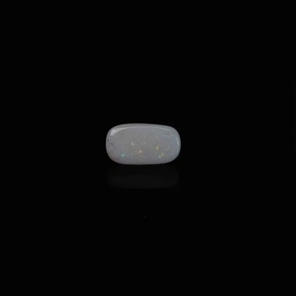 8.56 Carats Opal ( 9.51 Ratti Dudhiya Patthar )