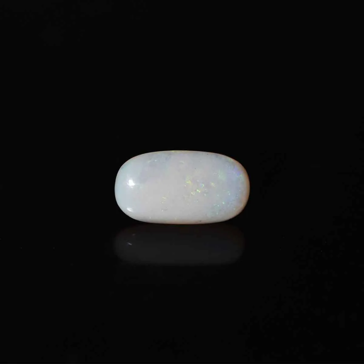 6.44 Carats Opal ( 7.16 Ratti Dudhiya Patthar ) 6.44 Carats Opal ( 7.16 Ratti Dudhiya Patthar )