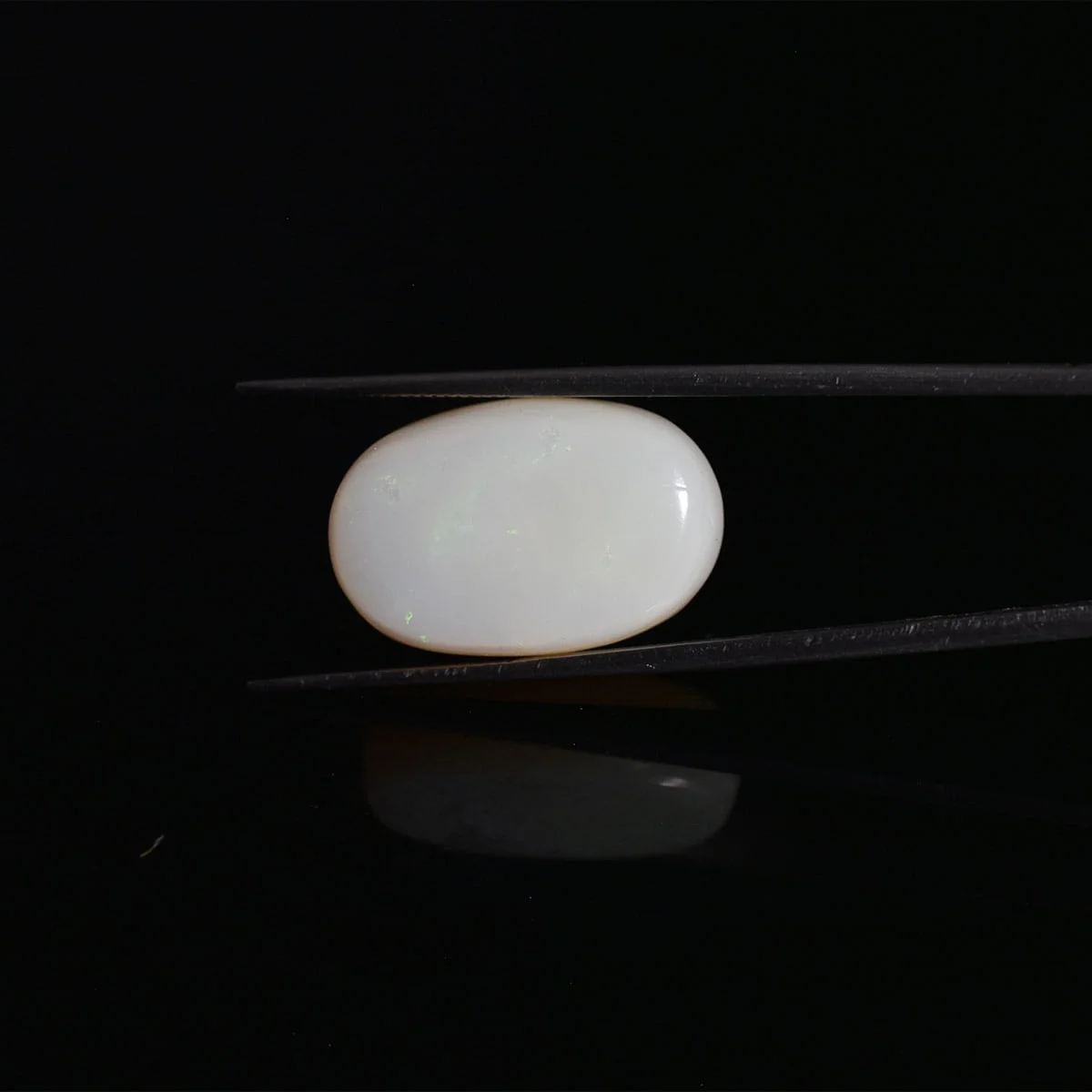 17.15 Carats Opal ( 19.05 Ratti Dudhiya Patthar ) - Image 3