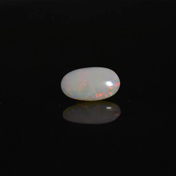 4.44 Carats Opal ( 4.93 Ratti Dudhiya Patthar )