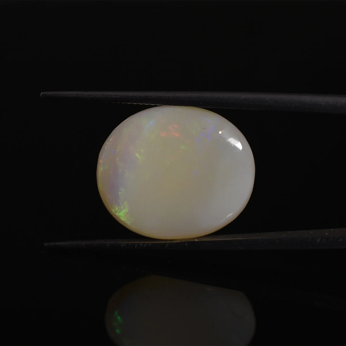 7.63 Carats Opal ( 8.48 Ratti Dudhiya Patthar ) - Image 3